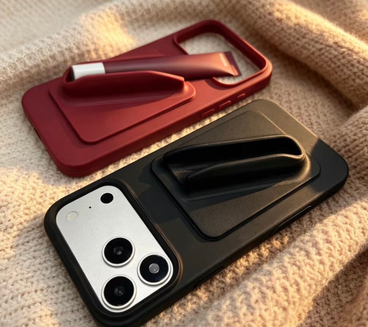     Husă iPhone 2-în-1 AETRIX roz cu suport pliabil